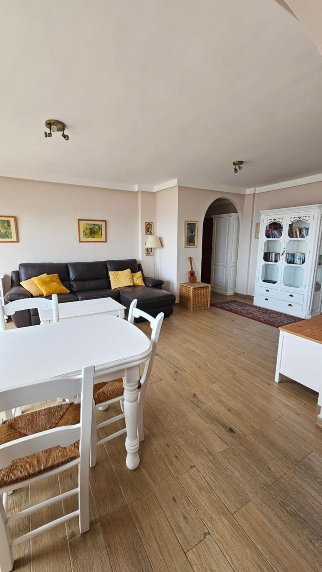 Edificio Sol Apartment Нерха Екстериор снимка